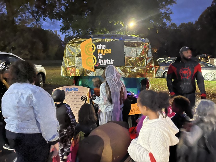 price is right trunk