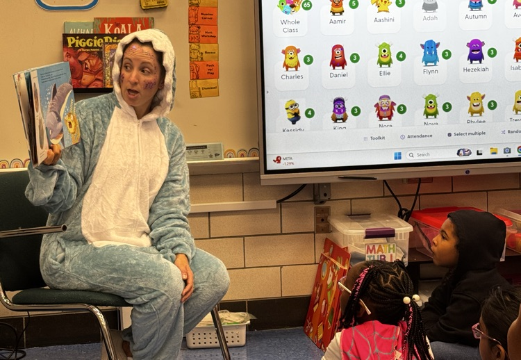 shark costume reading