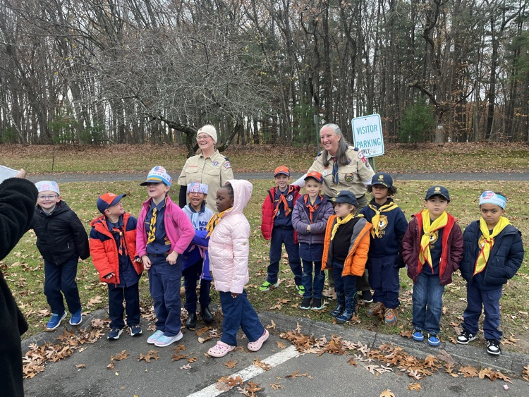 OE scouts outside at ceremony