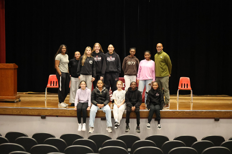 Gils' Basketball team - SPMS