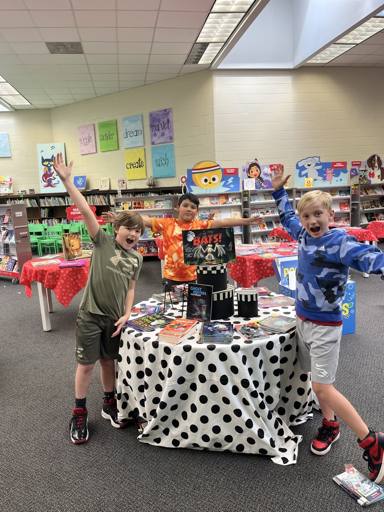Tomorrow, Friday the 19th is the last day for the book fair!!