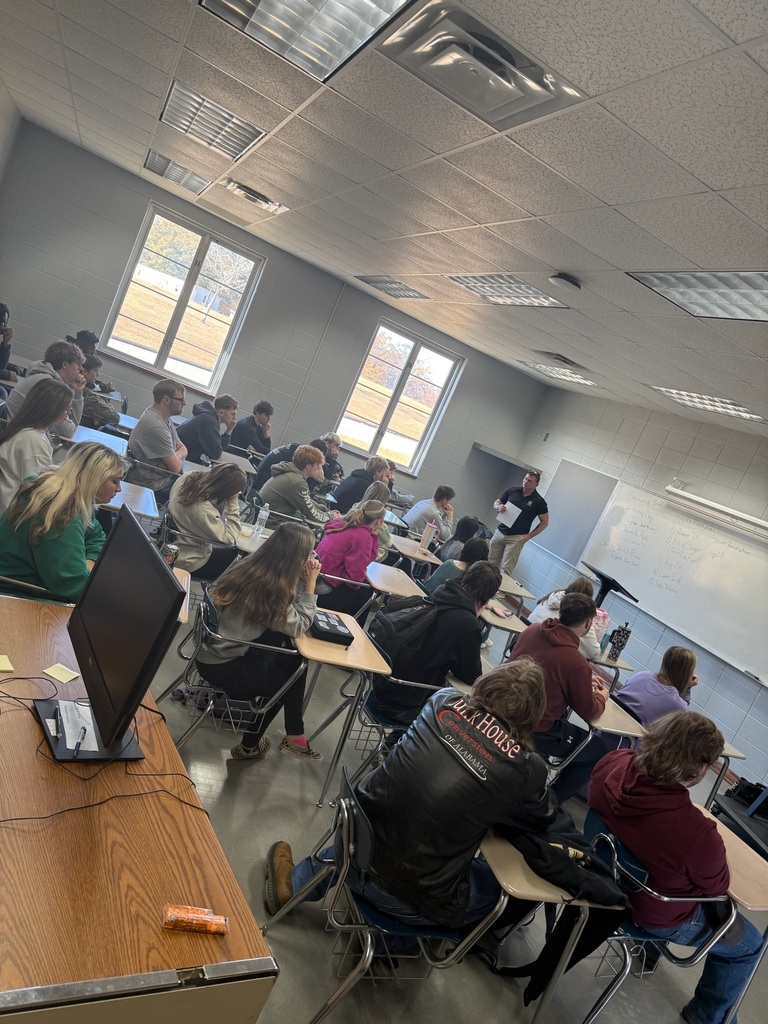 National Guard Visits the seniors at Winfield City High School