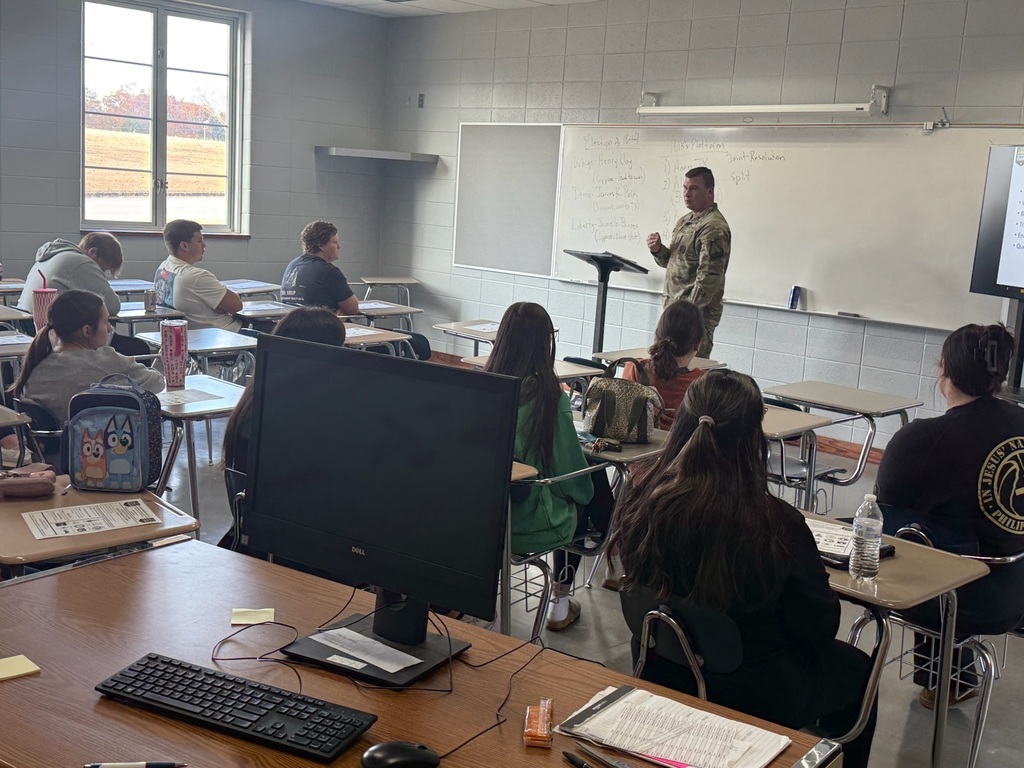 National Guard Visits the seniors at Winfield City High School