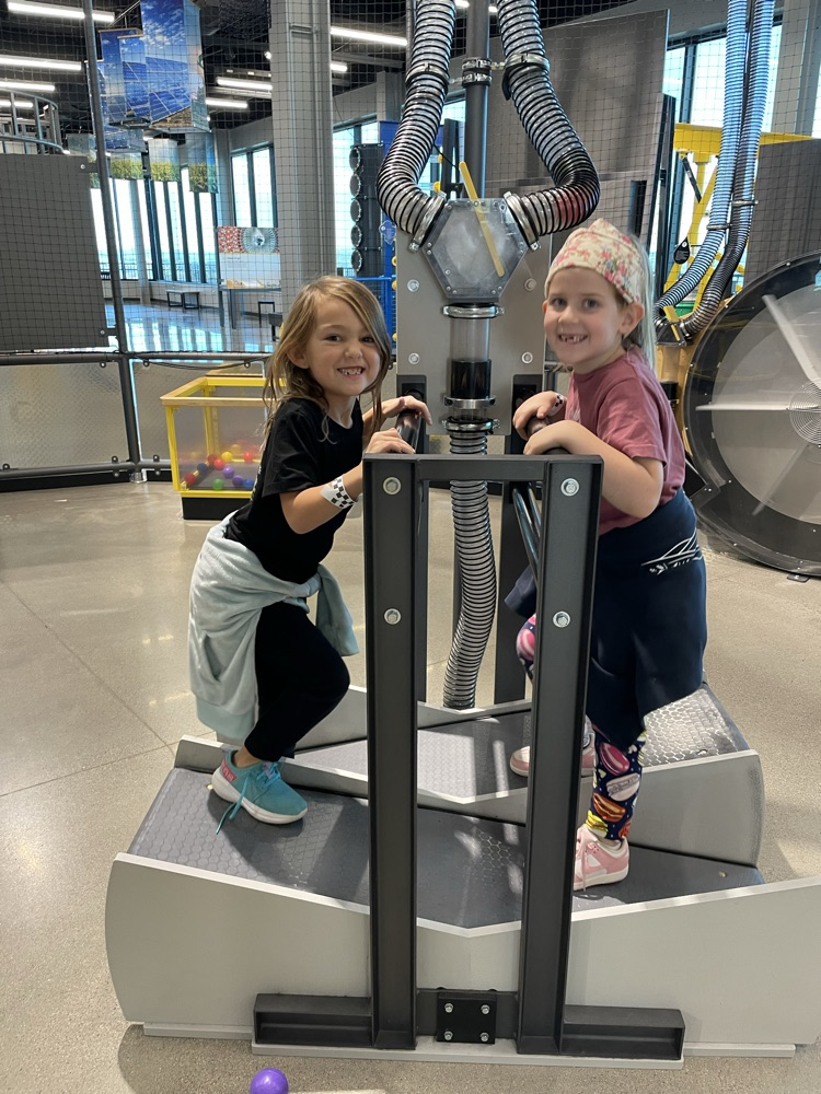 First and Second Grade Field Trip to Gateway to Science and Fire Station No 1 in Bismarck. Lots of hands on learning. Part 1