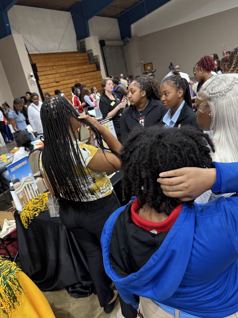 Bennie Thompson College Fair