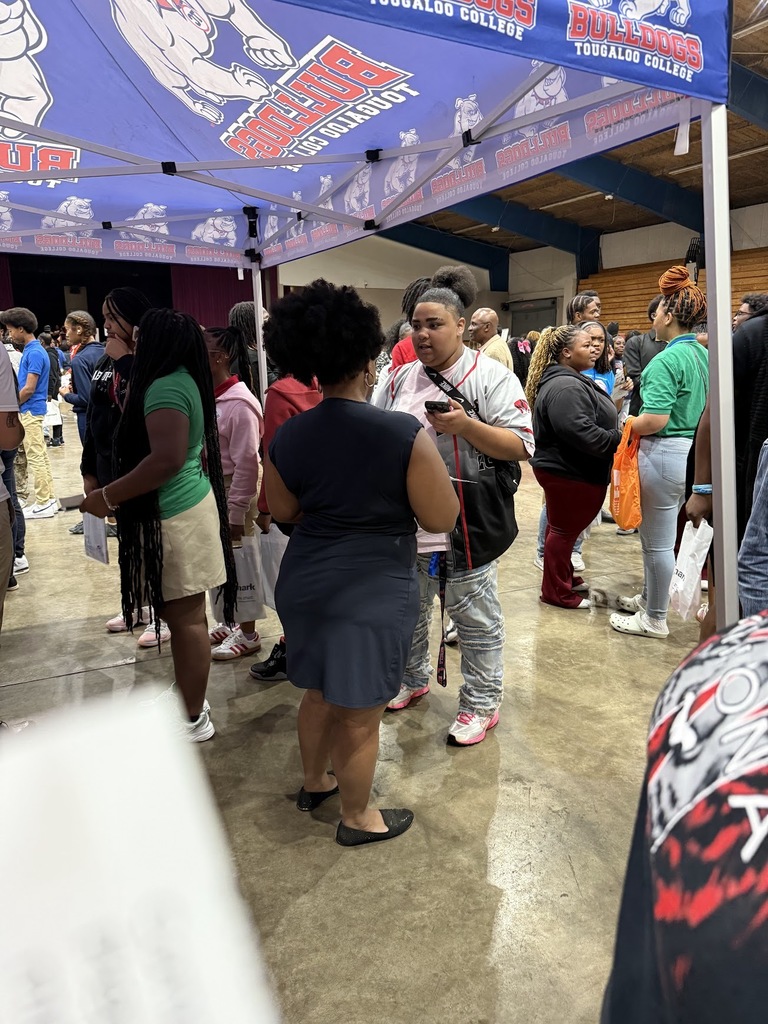 Bennie Thompson College Fair
