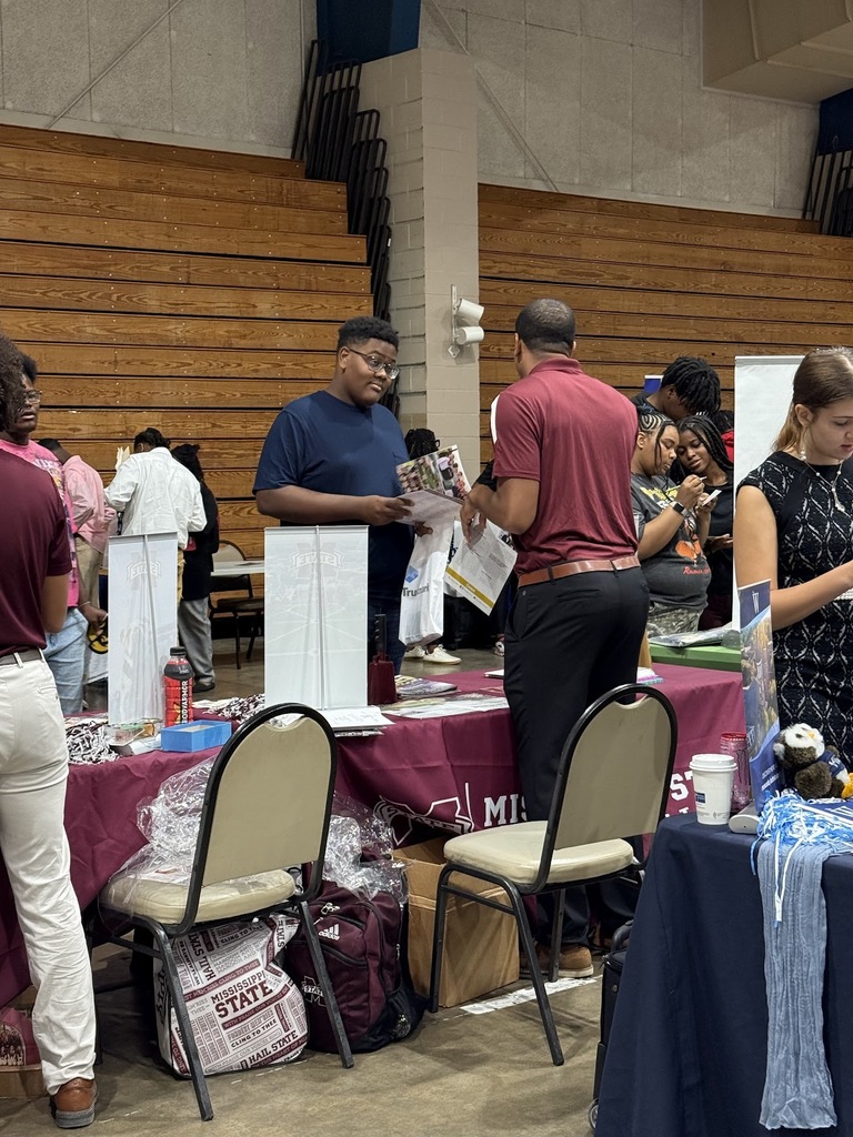 Bennie Thompson College Fair