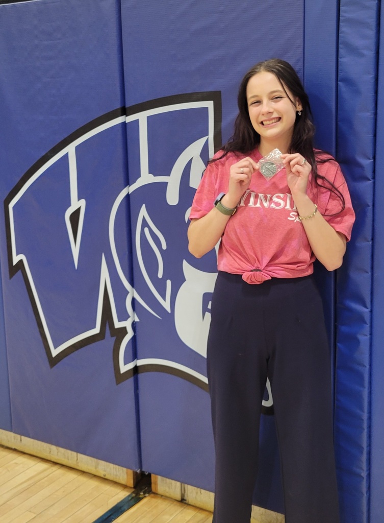 Natalie Cautrell with her 2nd place medal