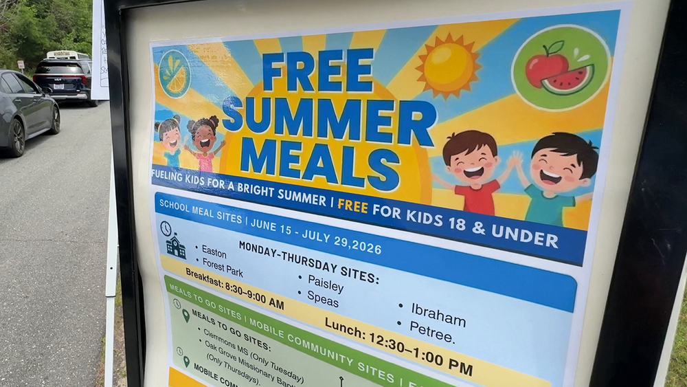 Free Summer Meals display sign at Clemmons middle school pick up area