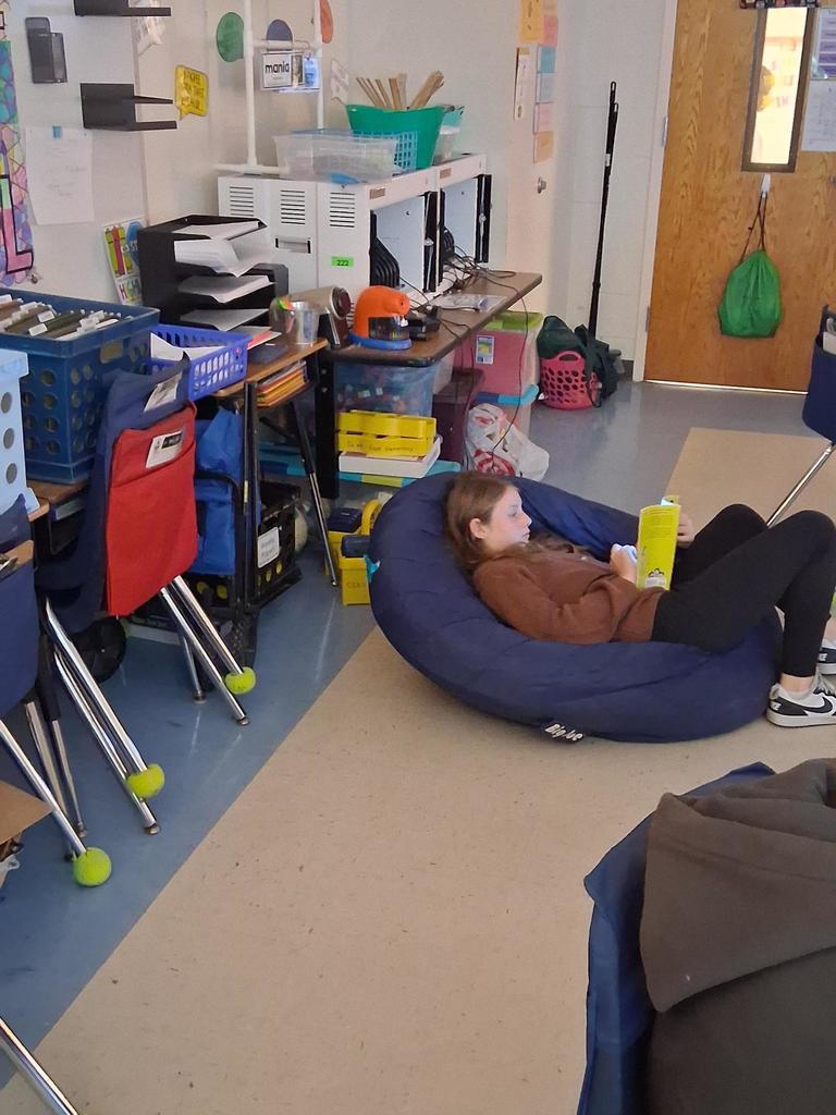 Lights Out, Books On! Students and teachers enjoyed a special flashlight reading time today. A fun way to spark imagination and celebrate the joy of reading!