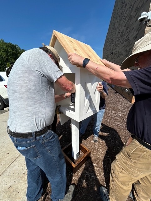 Kiwanis Club Lending Library