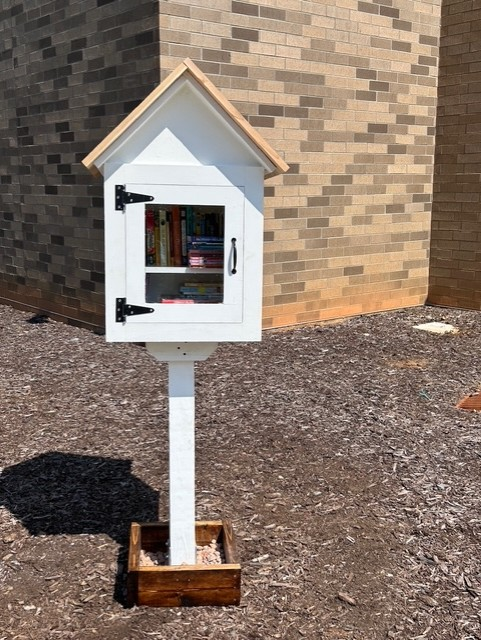 Kiwanis Club Lending Library