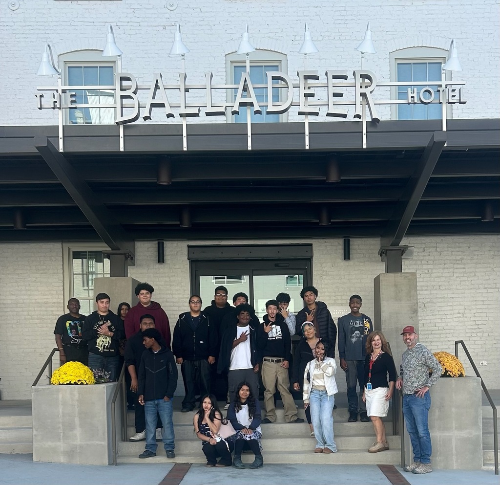 Outside the Balladeer