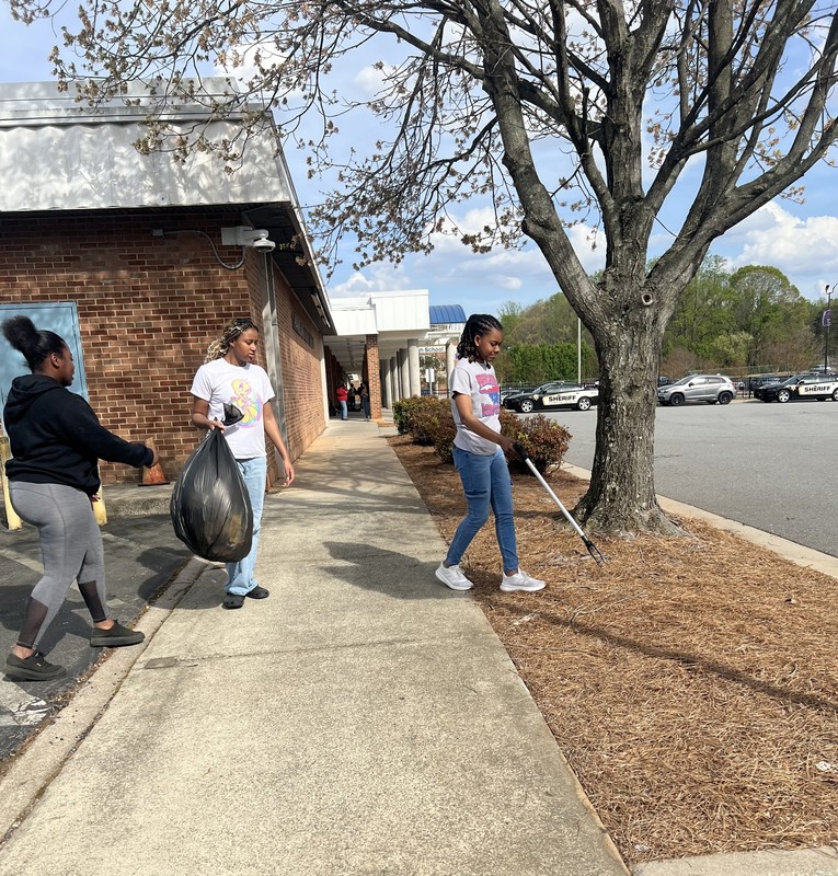 National Technical Honor Society Scholars performed a day of service at Parkland High School.