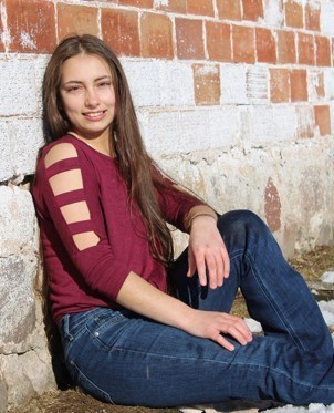 Senior Spotlight - Scarlett Gortemoller