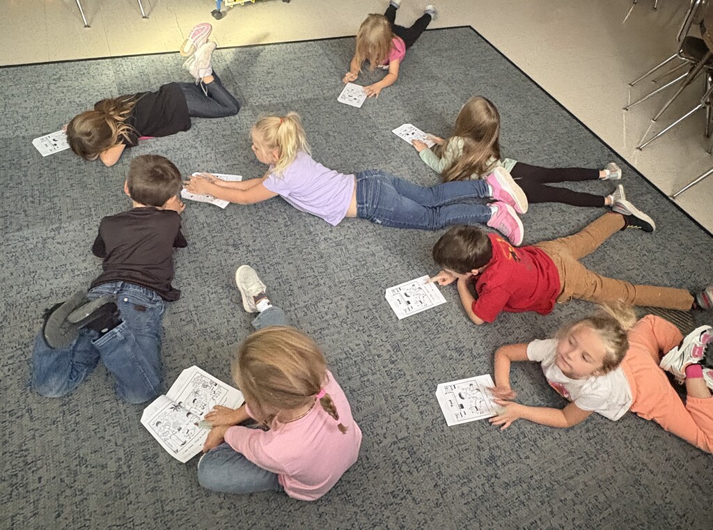 Kinders LOVE Reading!