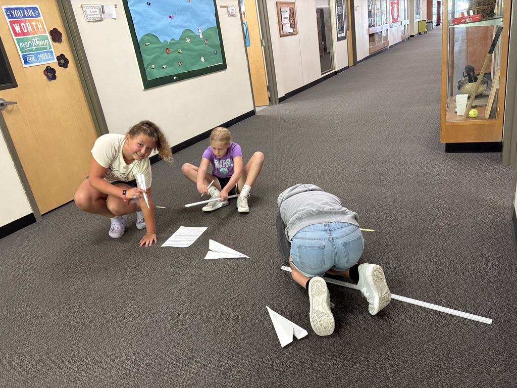 students measuring