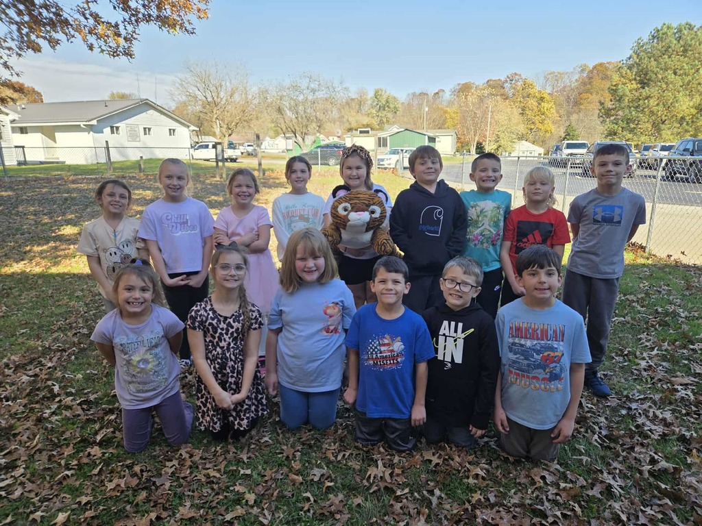 Mrs Flanagans Class with the Attendance Tiger