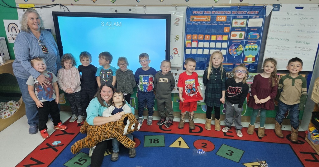 Mrs Arthur's Class with the Attendance Tiger