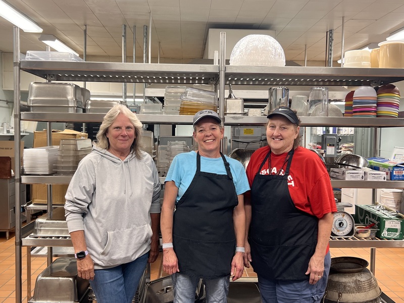 lunch ladies