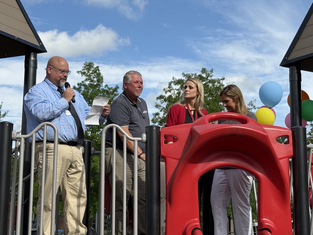 Time Capsule Unveiling_2