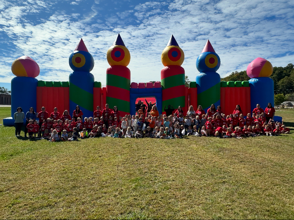 Inflatable bouncy house_3