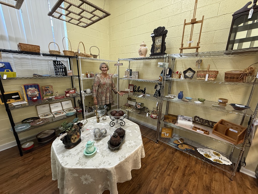 Pam Roberts - Duds & Dough room 2