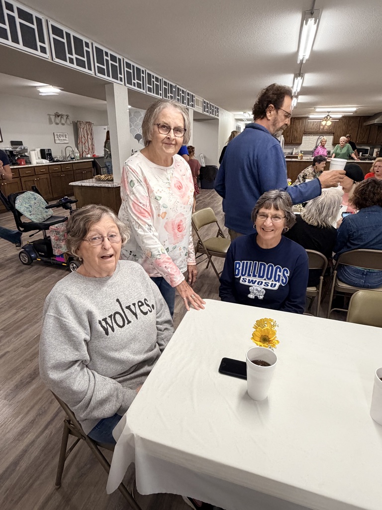 Silver Seniors for the Wolves 7