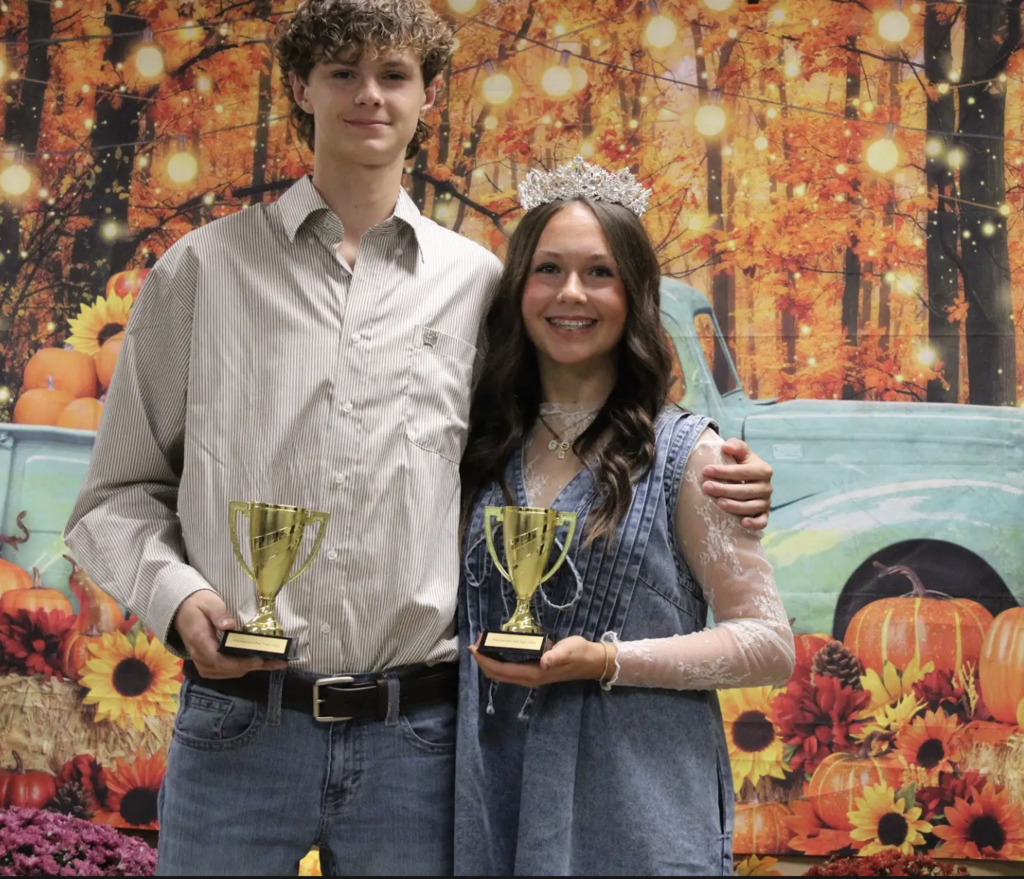 Isabella Thomas & Fisher Sommer