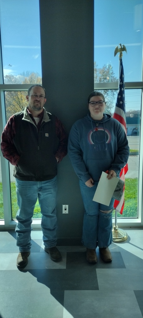 Mr. Goff and Khloe - Student of the First Nine Weeks - Ag