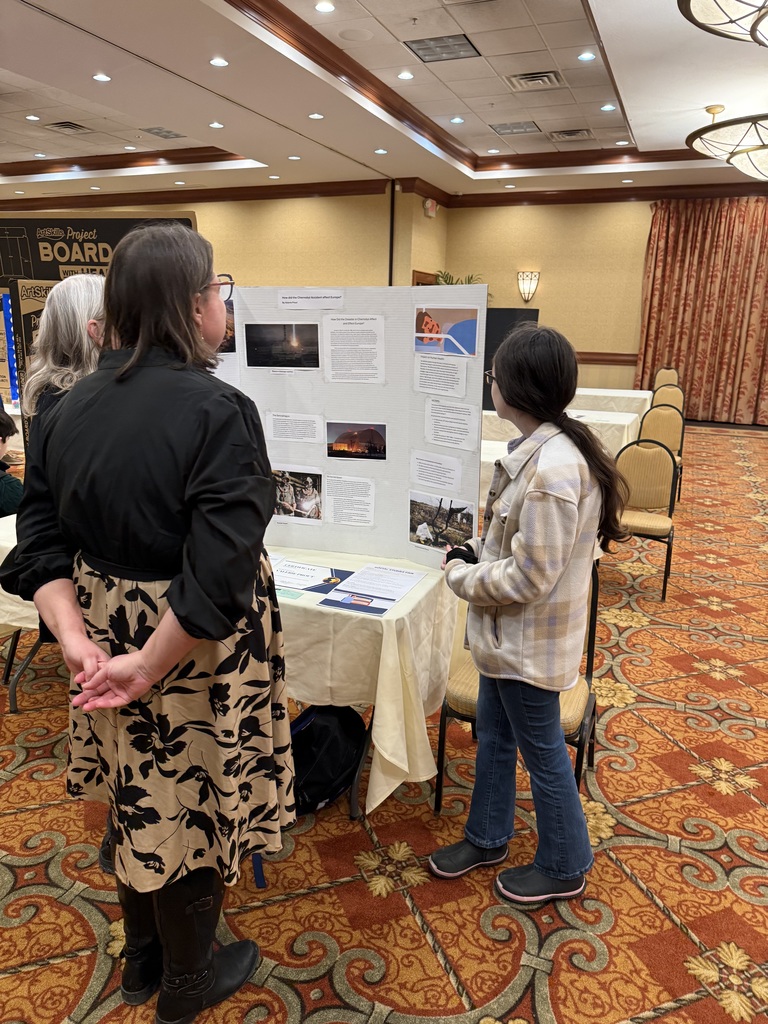 Students Presenting social studies fair project