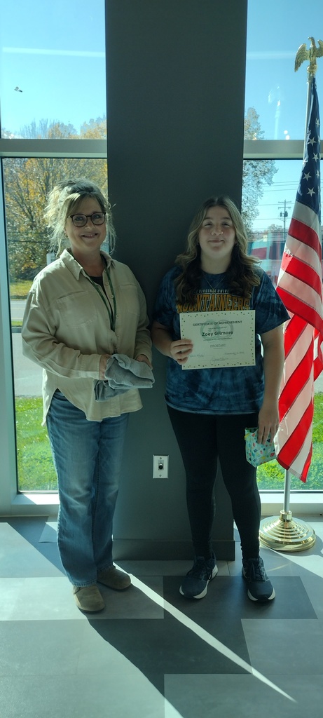 Mrs. Marks and Zoey - Student of the First Nine Weeks - ProStart