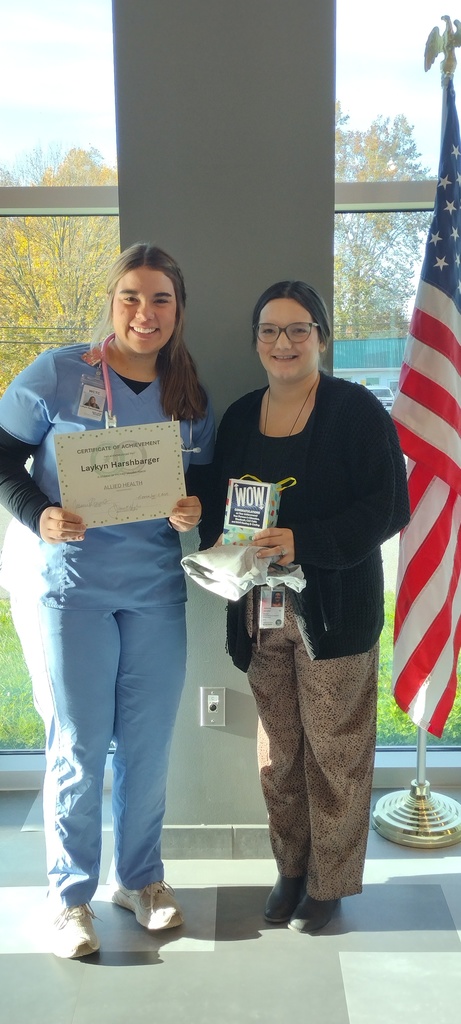 Lakyn Harshbarger and Mrs. Richards