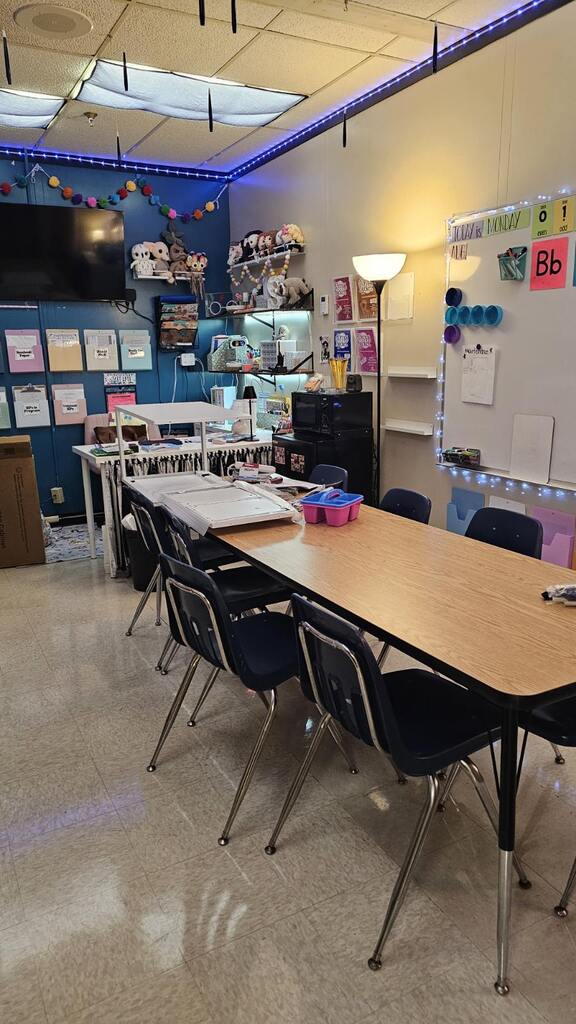 image of a freshly cleaned and prepared classroom