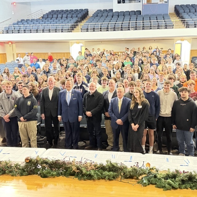 WV secretary of state addresses parkersburg south high school future voting students