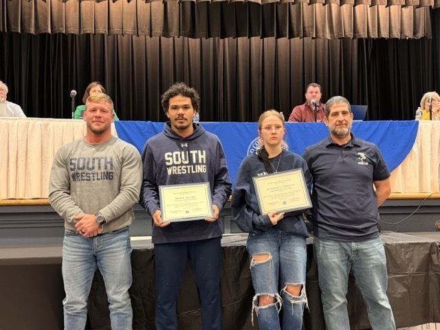 parkersburg south high school members of the wrestling team receive certificates of recognition