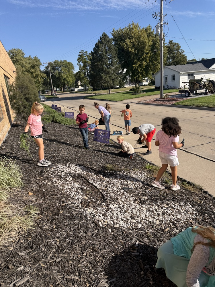kids working