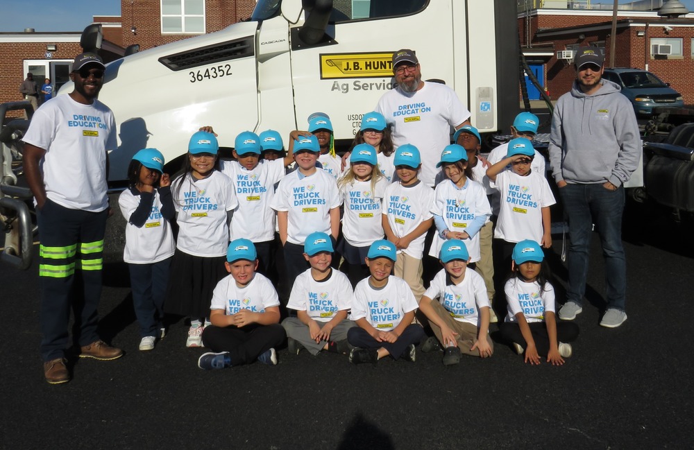 JB Hunt Award Hudson and Students 