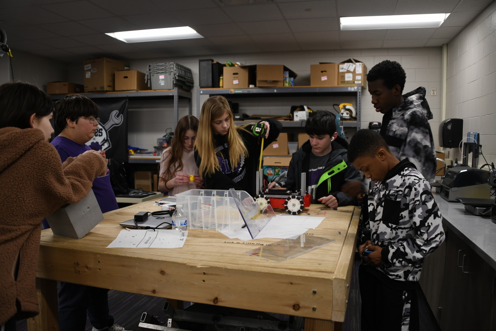 students at the robotics camp