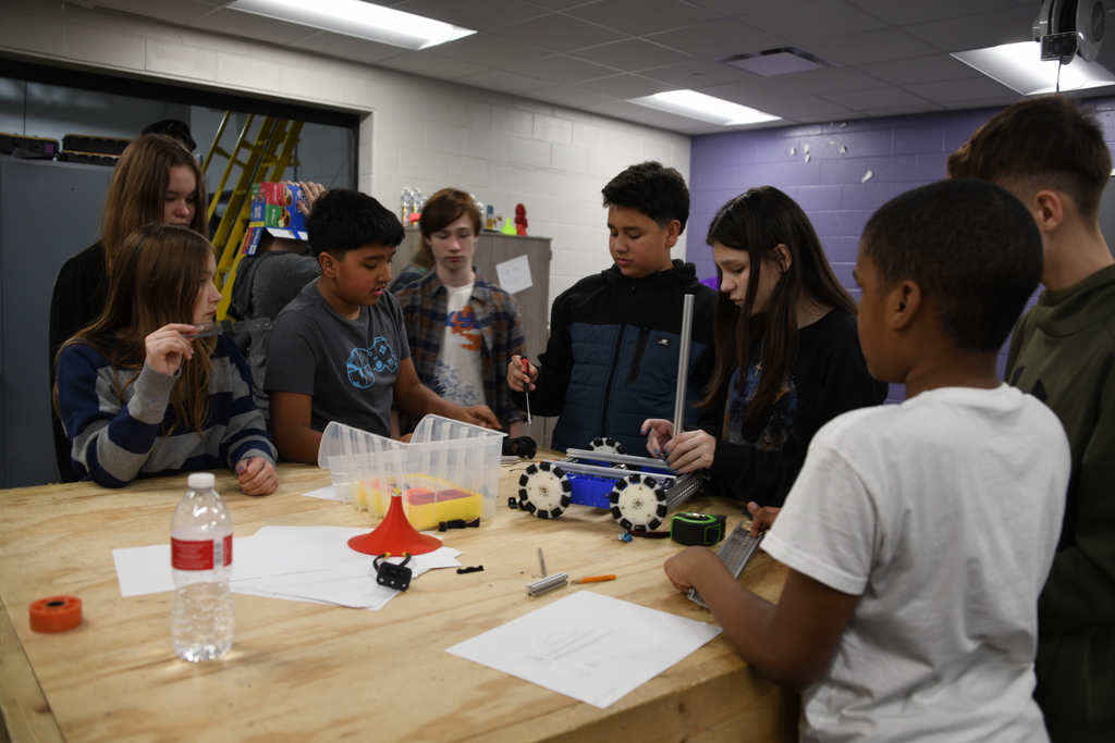 students at the robotics camp
