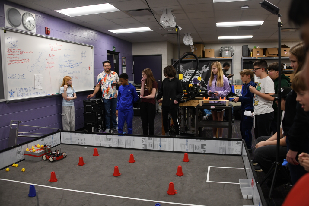 students at the robotics camp