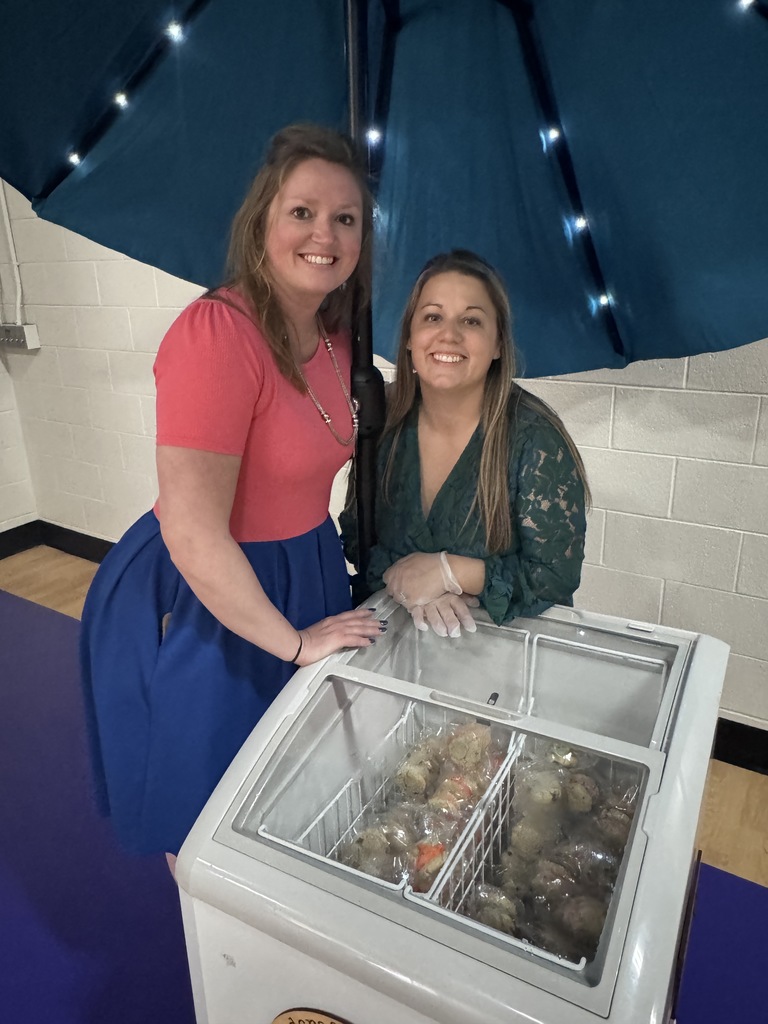 parents and children at the twirling our tots TOTE event
