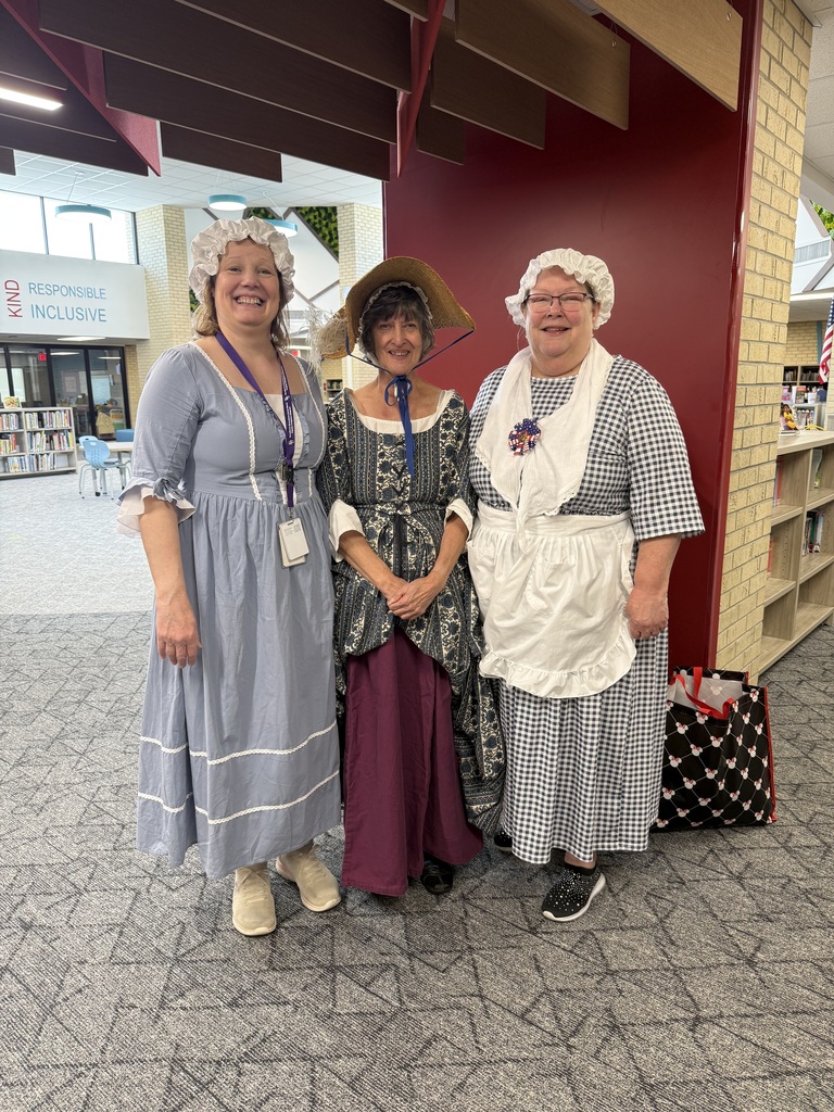 daughters of the american revolution flag presentation