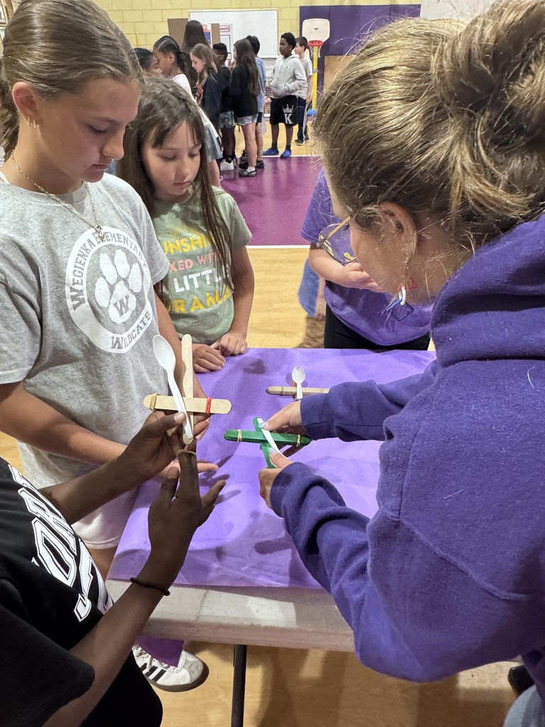students attend stem day at wegienka with goon squad