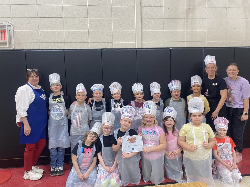 Students working on their Bruschetta.