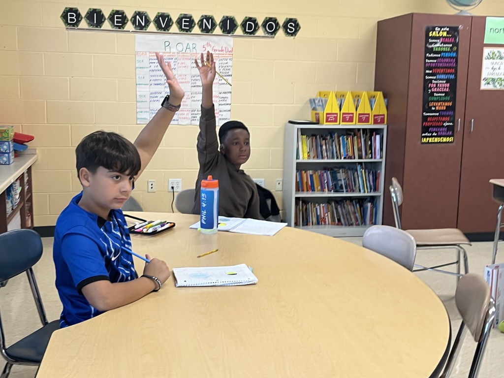 Ms. Figueroa's 5th Grade Dual Language Spanish Class