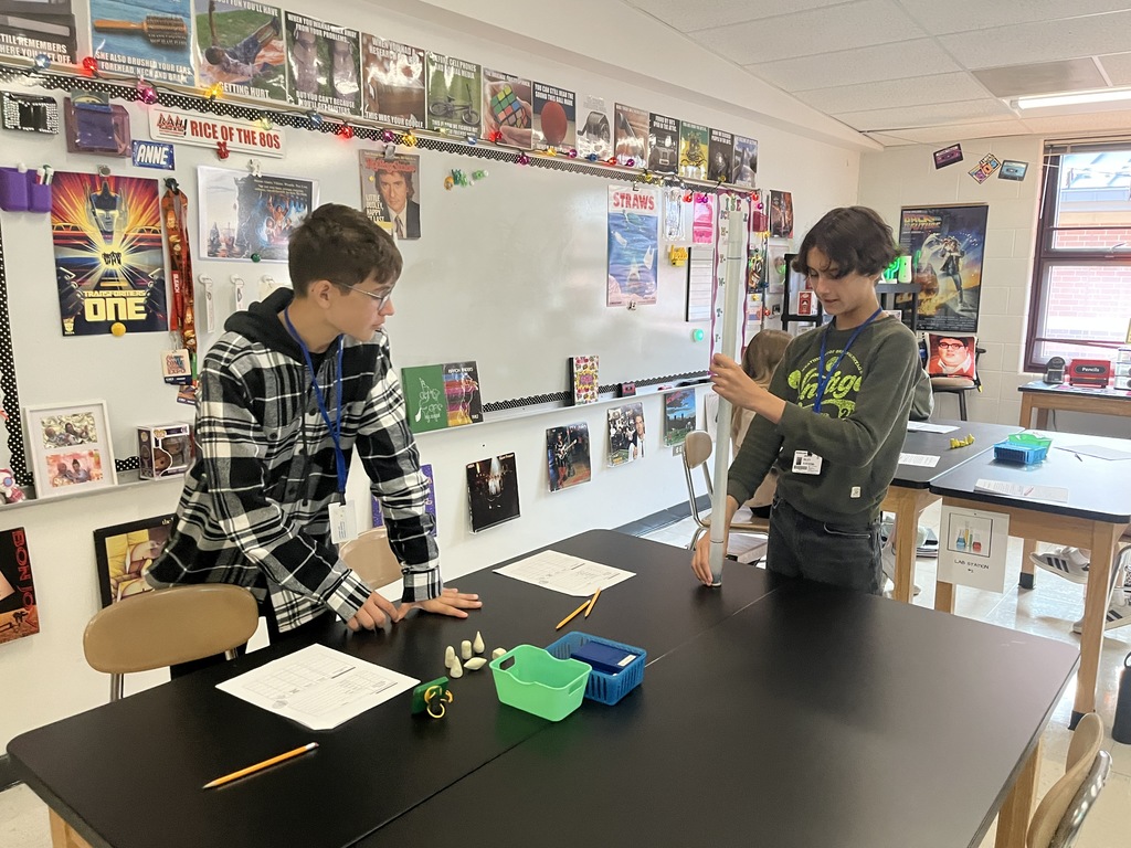 Science Lab in Ms. Rice's Class at Woodland Middle School Sept. 2025