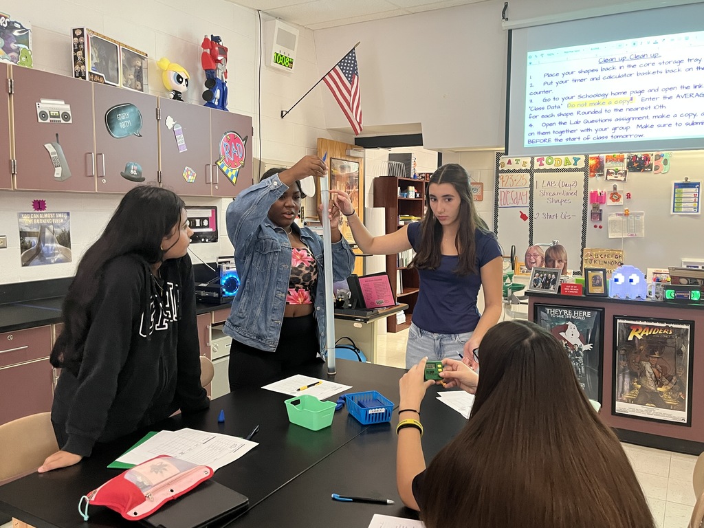 Science Lab in Ms. Rice's Class at Woodland Middle School Sept. 2025