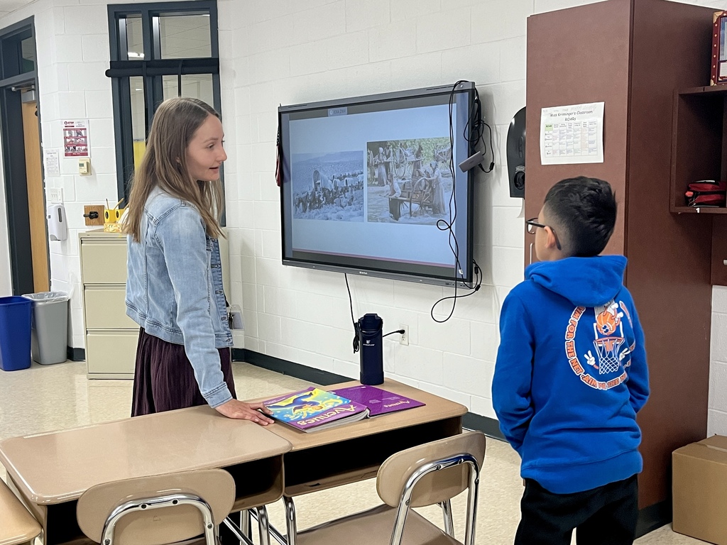 Woodland Intermediate Teacher and Students