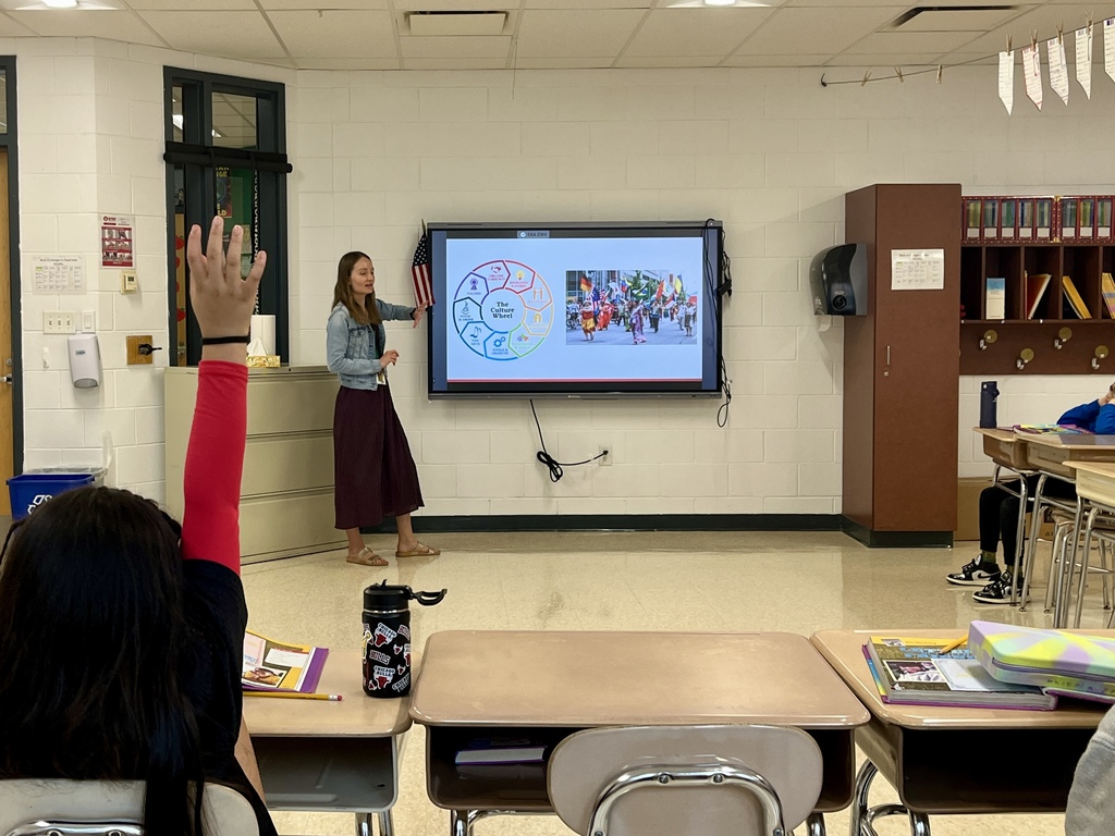 Woodland Intermediate Teacher and Students